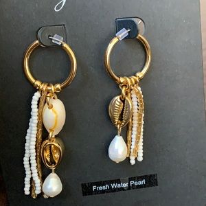 Beautiful pearl and cowrie earrings